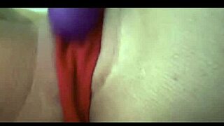 masturbandome rico mira mi lechita