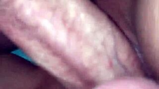 Mi amigo le hace un anal a mi novia