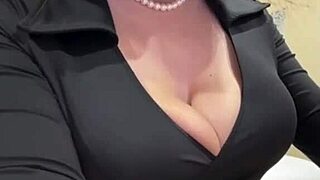 stepmom with big tits shows big nipples