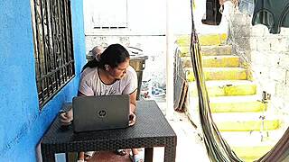 vecina showed her big ass outdoors and we fucked quick in garden