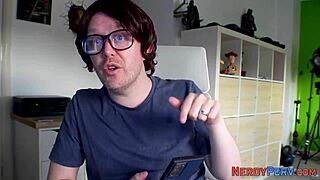 leeds nerd gets tricked and jizzed