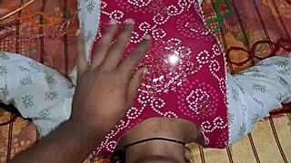 desi couple enjoys passionate homemade pussy sex