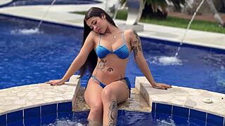 Sexy colombian woman gets fucked in the pool she loves big cock