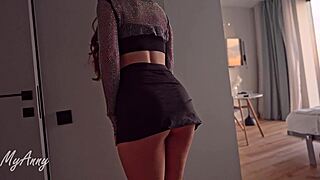 My slutty club dancer friend got double creampied before going to work