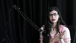 Veja a entrevista transsexual safada e cheia de putaria com a yumi trap no porn cast brazil - parte 2 watch on sheer red