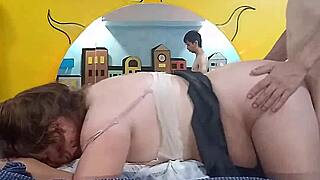 Putita fucks hard in shoe