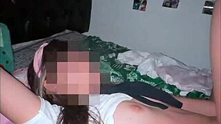 Le meten una vergota a muchacha colegiala cachonda casero big cock