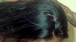 Morena Safada Gostosa Fica De D4 Pro Nego Pauzudo Fuder Na Frente Do Marido