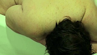 wife fantasy a golden shower in hotel