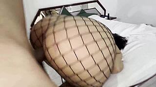 vagina preciosa intensa morrita mexicana de 18 anos sexy y ardiente experimenta un romance prohibido con su mejor amigo quedan solos en casa y la pasion desbordada llena cada rincon con sudor y de