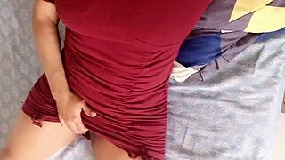 latina mexicana offers vagina for tips and pleasure