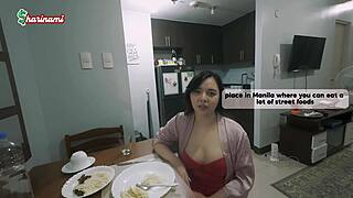 Pinay girlfriend gives morning creampie in Manila