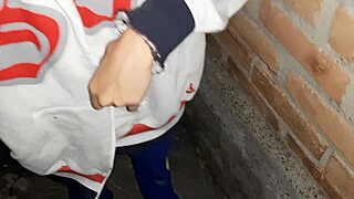 I brought a stranger girl from the club to my house to fuck