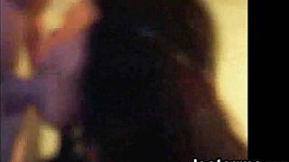 Masked Amateur Chick Sucking Cock In Homemade Couple Webcam