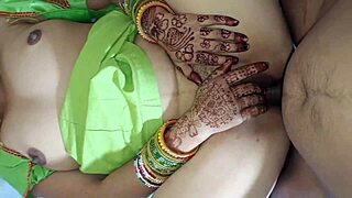 अरे ललिता सिंह, वो tight चूत सौतेले भाई के बेडरूम पाउंडिंग को कैसे संभाल रही है?