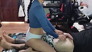 젠장, 내 대학 교수 섹스 너무 잘해, 나 너무 젖어!