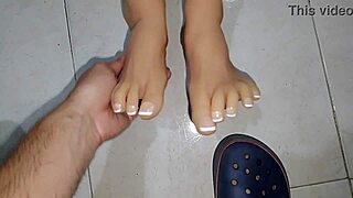 버진 라티나와 첫 섹스 때 나이 몇 살?