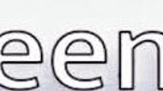 Zwei Schulmädchen schreien, als ihre engen Muschis verschlungen werden