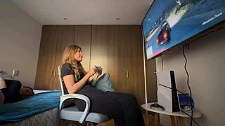 teen girls explore bodies when left alone 😜