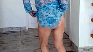 MariaOld MILF-Muschi geleckt POV nach Dusche-Striptease