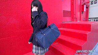 ミニスカート姿の日本人18歳以上女子たちが高画質で感情を刺激するコンパイル
