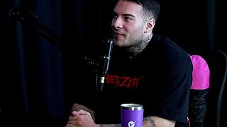 Chvíle Rafinhy z Cref v swing castu, sleduj v průsvitné červené