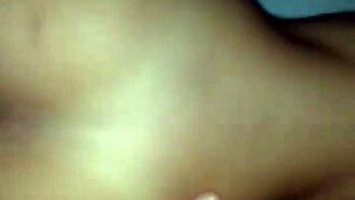 Вау! Моя венесуэльская соседка трахает меня жестко без презерватива ночью!