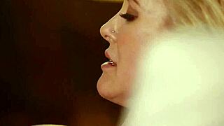 יו, תראה מילף חיילת מלקקת את הכוס של האישה שלה בחוץ... וואו, ציצים גדולים! 😍