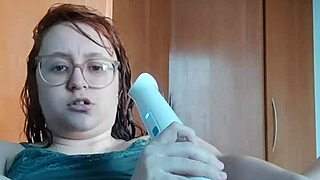 i can't believe my curvy gf wrecked her tight asshole with dildo on video call