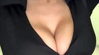 sexwife big natural tits outdoor massage pussy tease