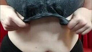 Dominant ev yıkıcıyla aşağılayıcı sexting seansı