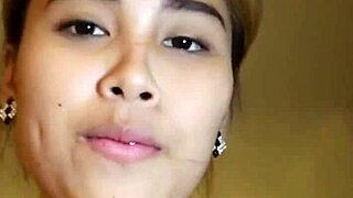 ฉันติดกับควยใหญ่ของแบ็คแพ็คเกอร์ตัวนี้สุดๆ