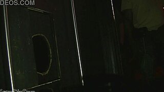 Helena Price - Marito Filma Voyeur al Gloryhole Mentre Succhio Grosso Cazzo Nero